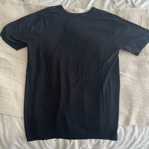 Men’s Lululemon Metal Vent Breathe Short Sleeve Shirt - Size Large - Black